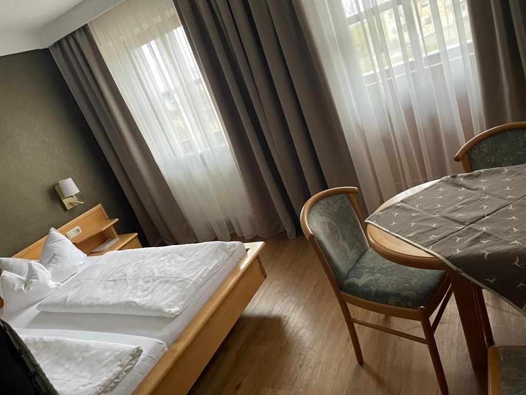 Hotel Lindenhof Hetzenbach Zell